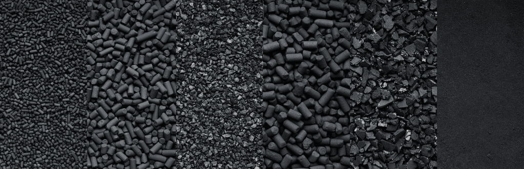 Różne formy węgla aktywnego: węgiel aktywny formowany, sorbenty ziarnowe i adsorbenty pyliste